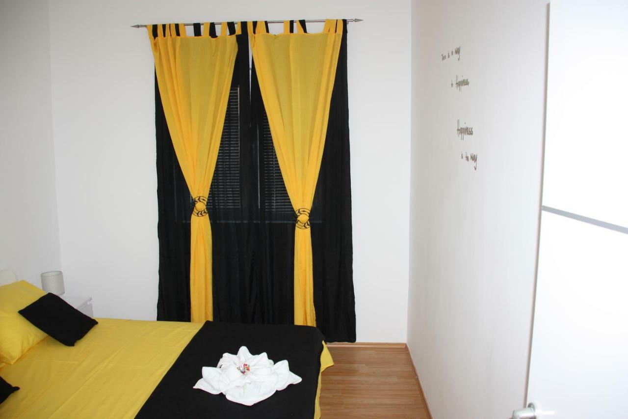 Nina Apartment Split