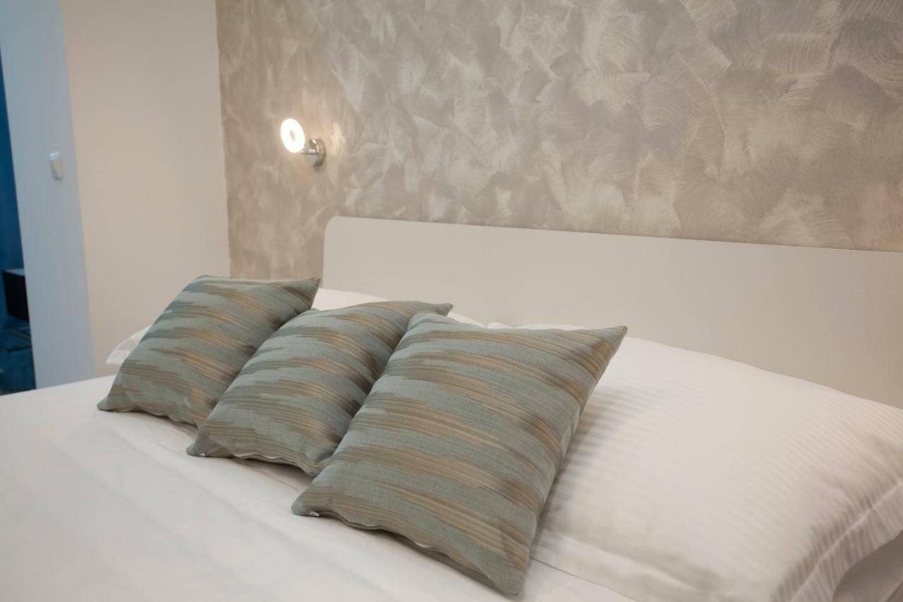 Apartment Lovret Flowers Split