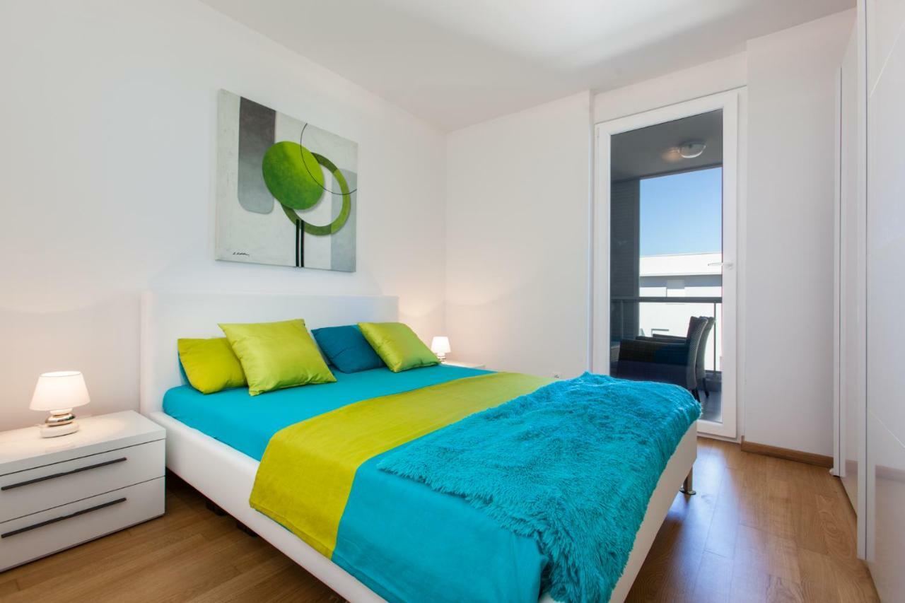 Apartment Blue Dream