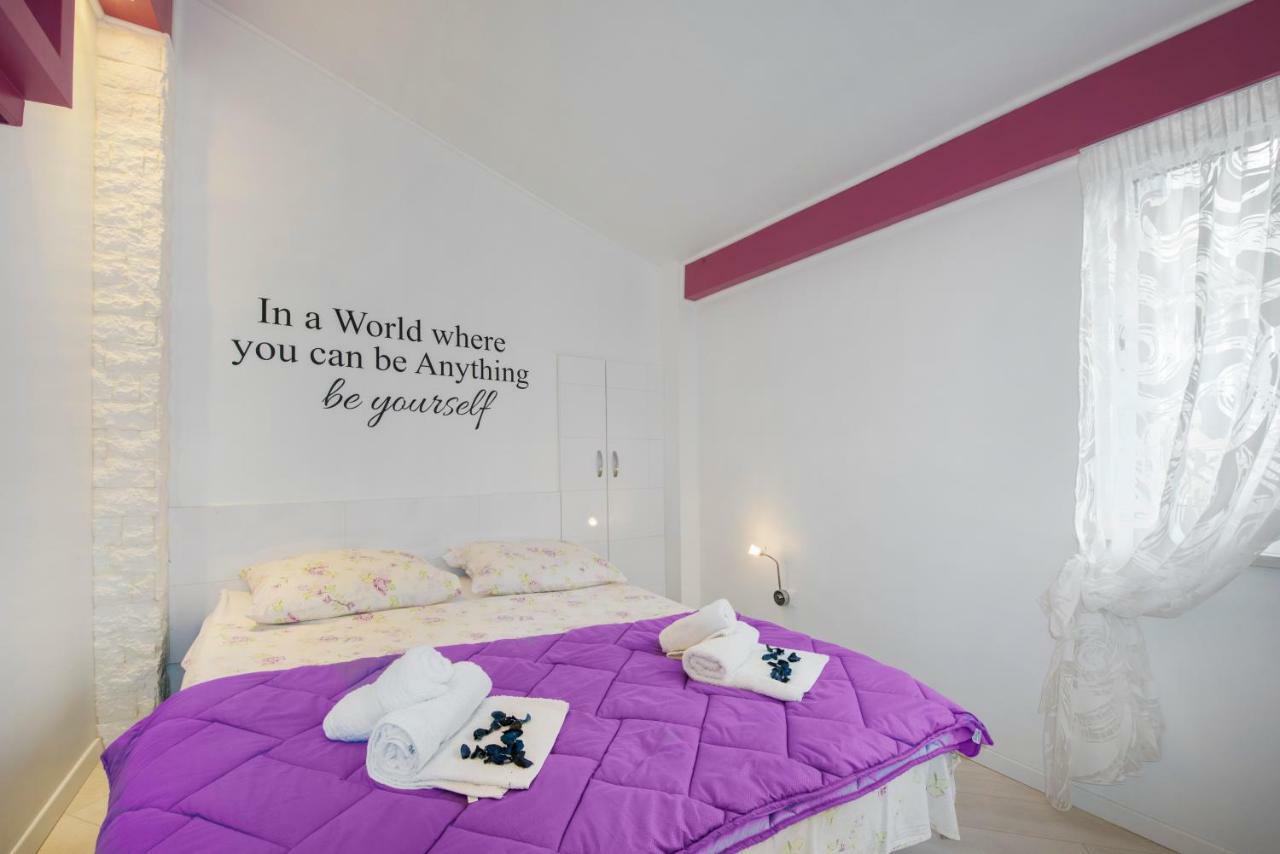 Cute Little In The Old Town Apartman Split
