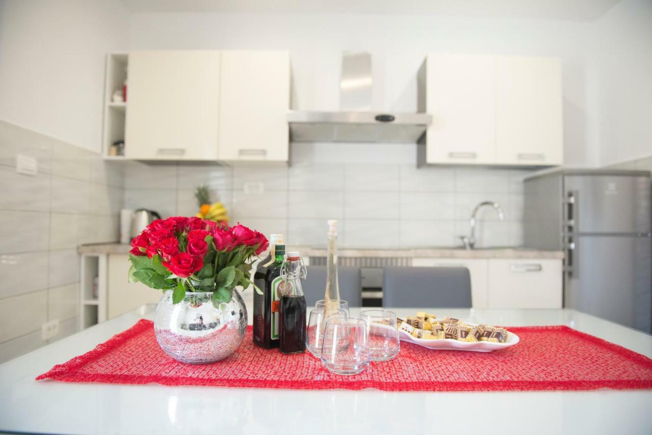 Bonus And Private Parking Appartement