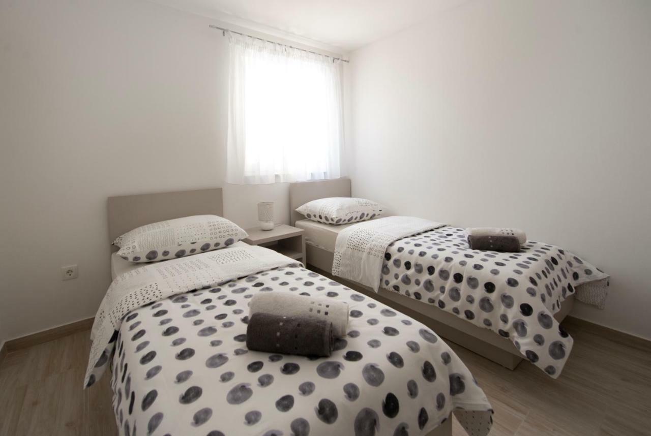 Appartement Bonus And Private Parking Split