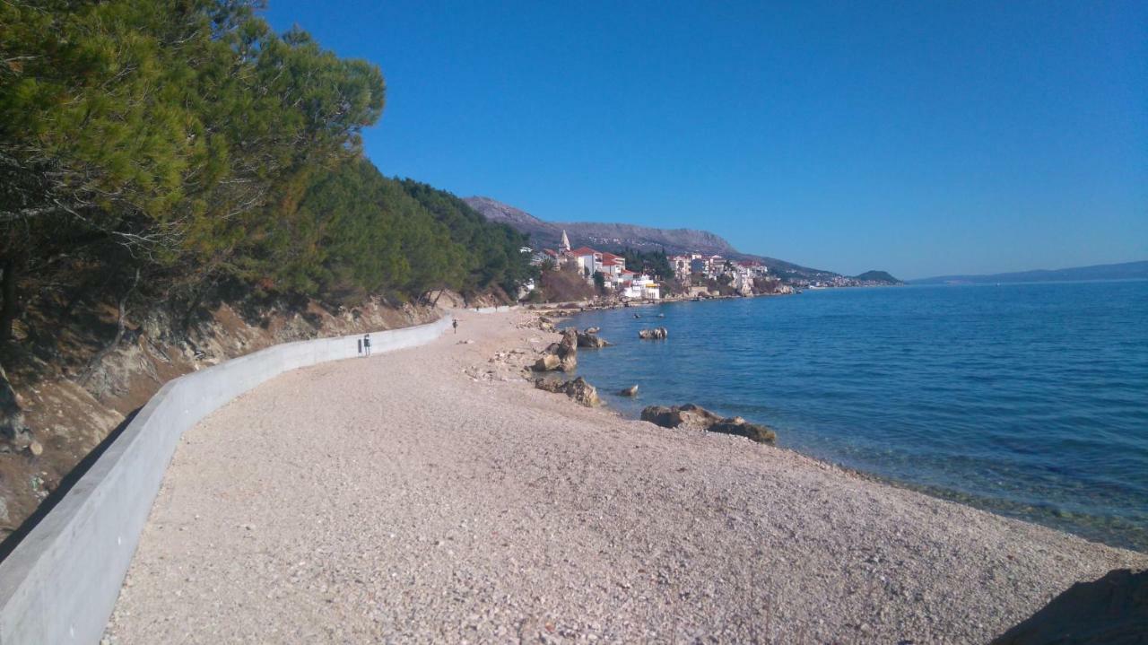Ruzica -stobrec, Near * Split