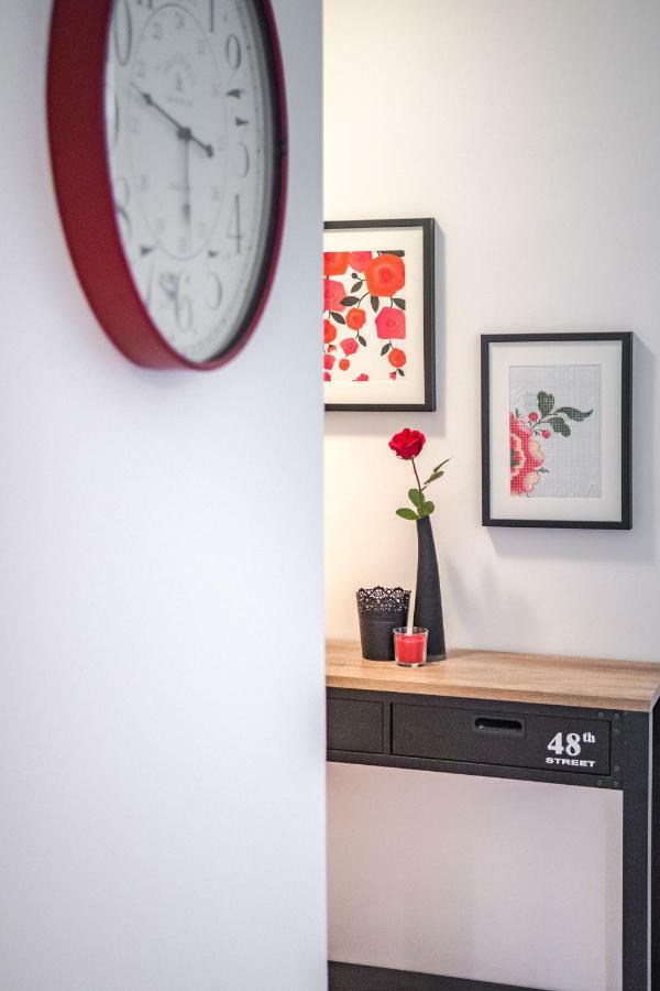 Apartment With View, Magis Red *