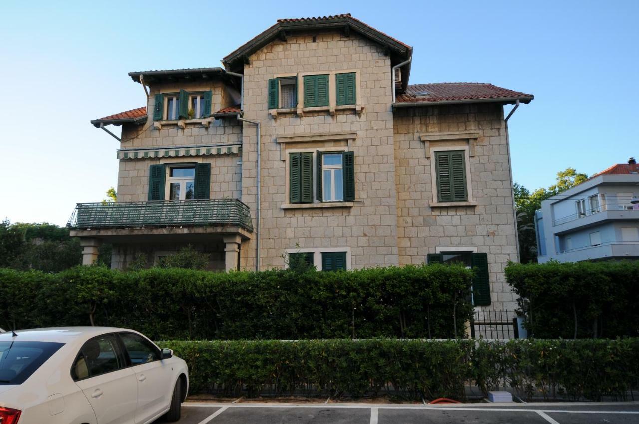 Apartment Dzapo *