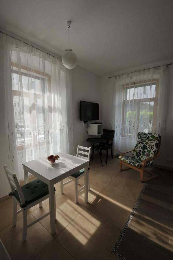 Dzapo Apartment