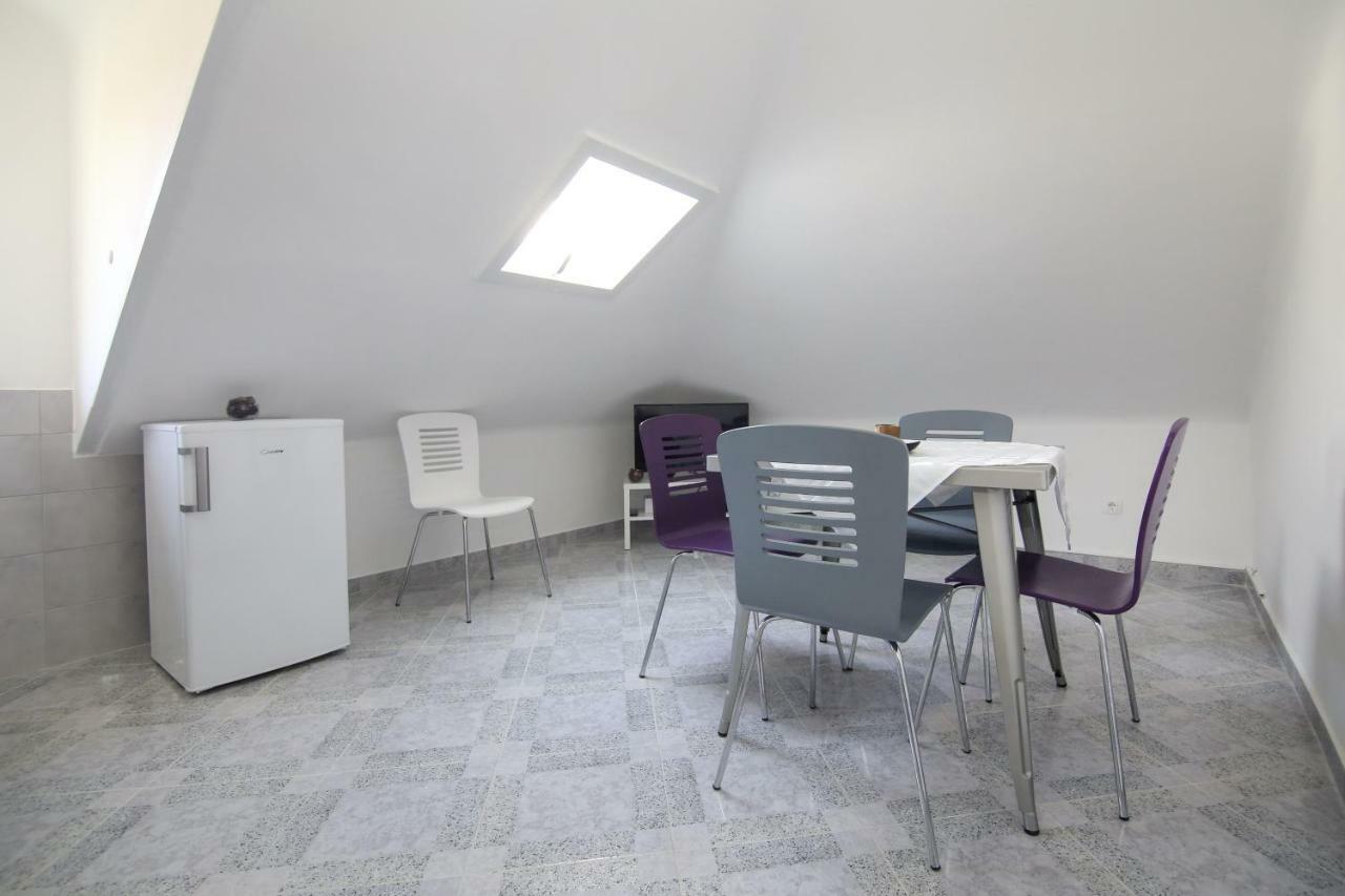 Mango Apartamento Split