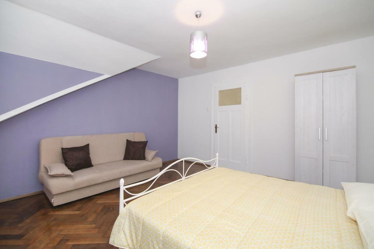 Mango Apartamento Split