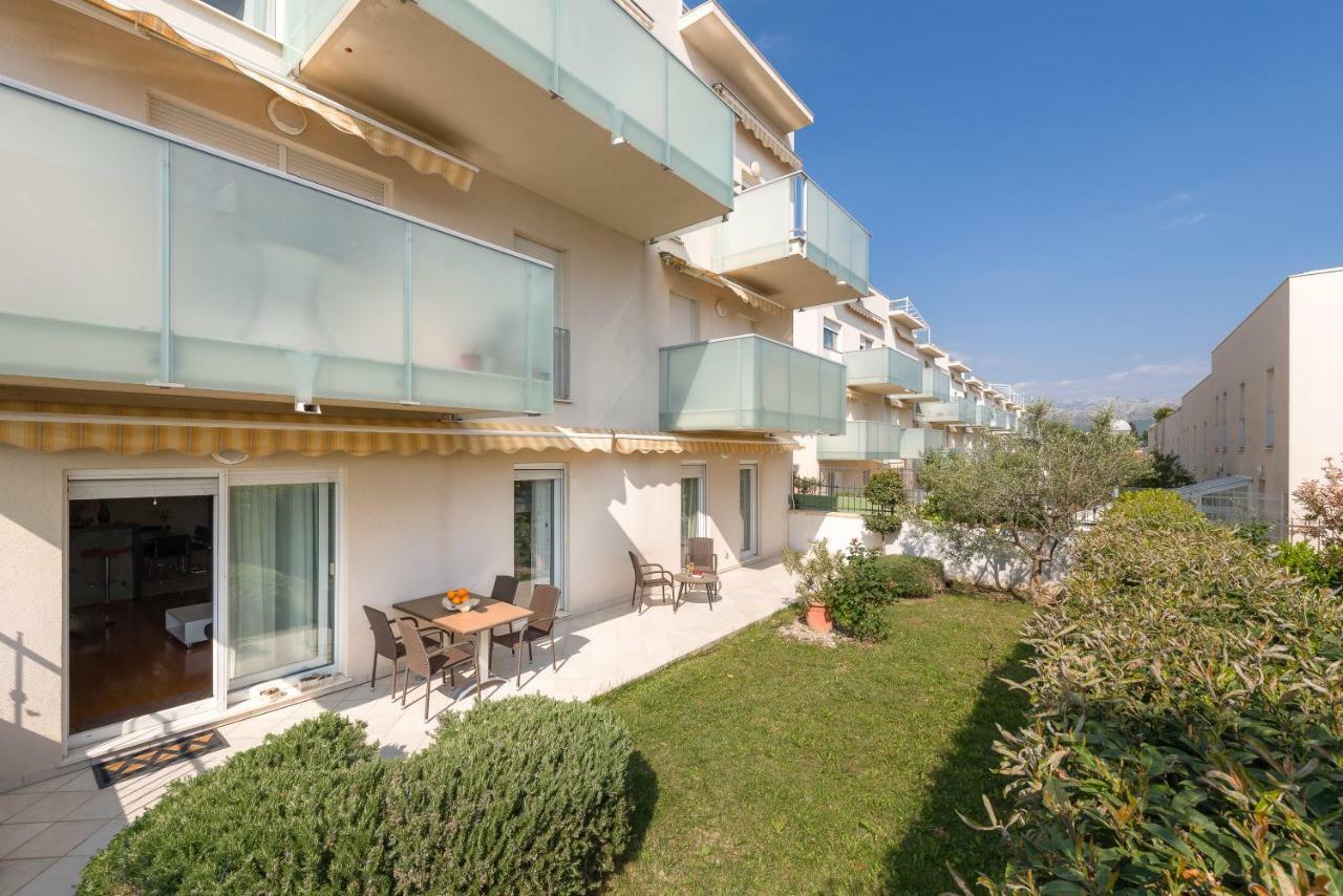 Apartment Comfort Luxe Adriatic View & Jacuzzi Znjan Beach *
