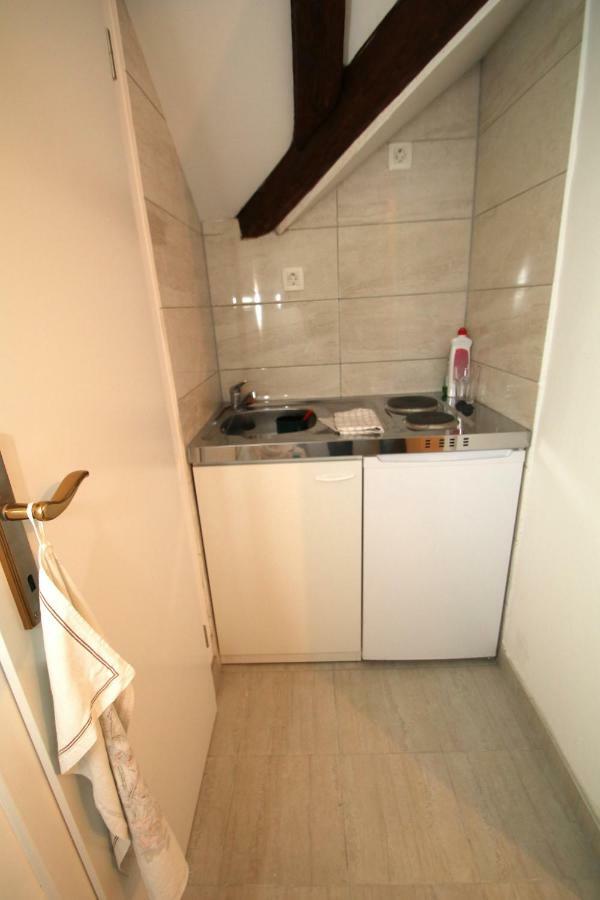 Bulic Apartment *