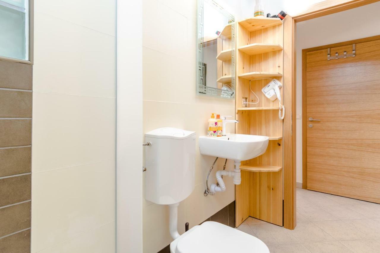 Yoe Appartement *
