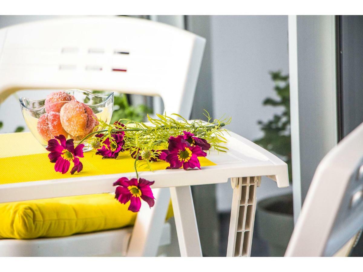 Idro Directly At The Apartman Split