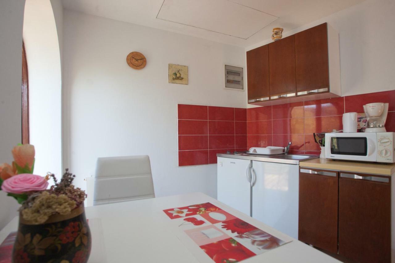 Nevica Apartment *