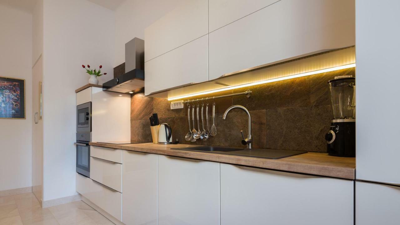 Luxury Luce Split