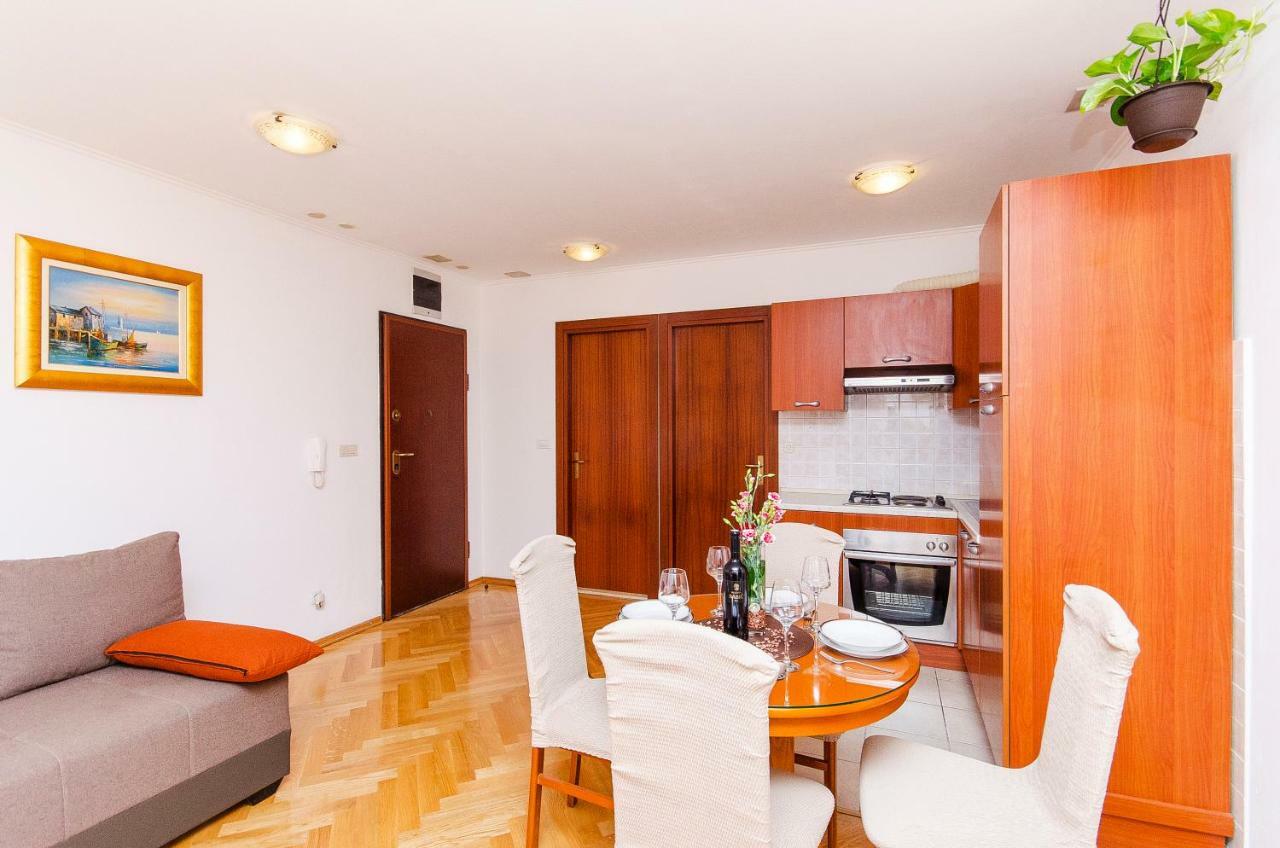 Apartamento Lucija *