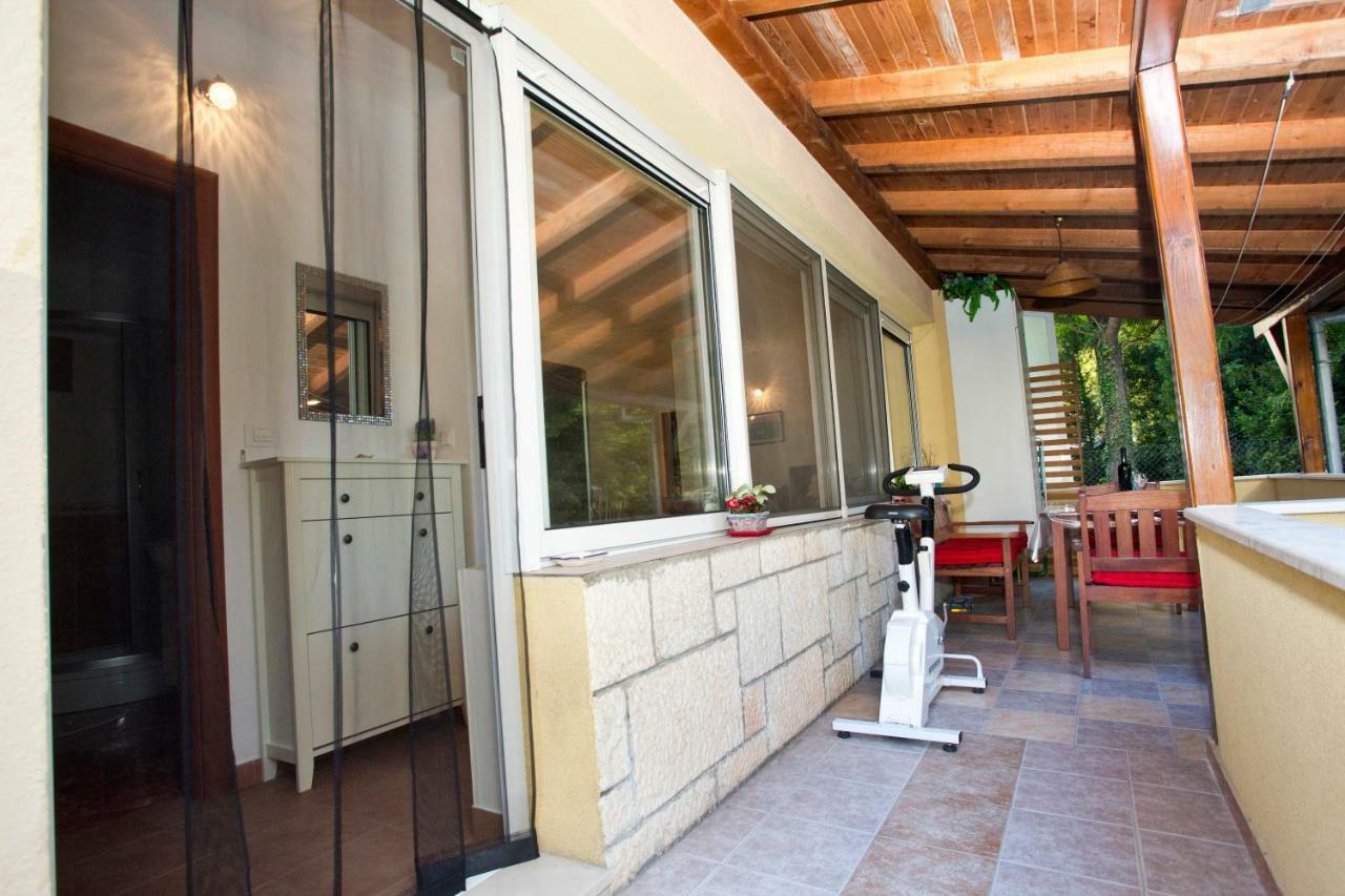 Tera Near Bacvice Beach And City Centre Appartement