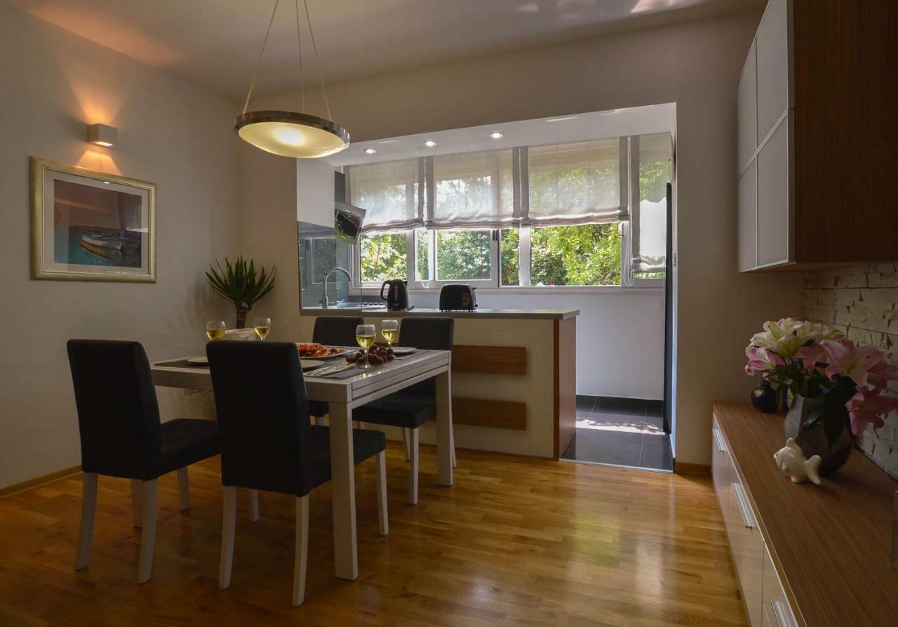 Kolombo Lux Apartment *