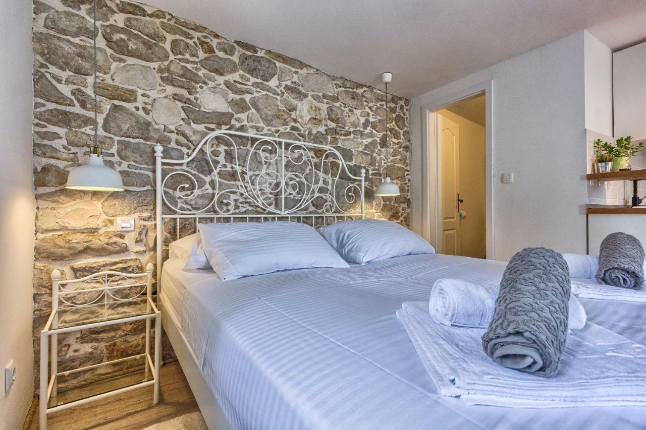 Apartment Lovely New Studio In The City Center 4**** Split