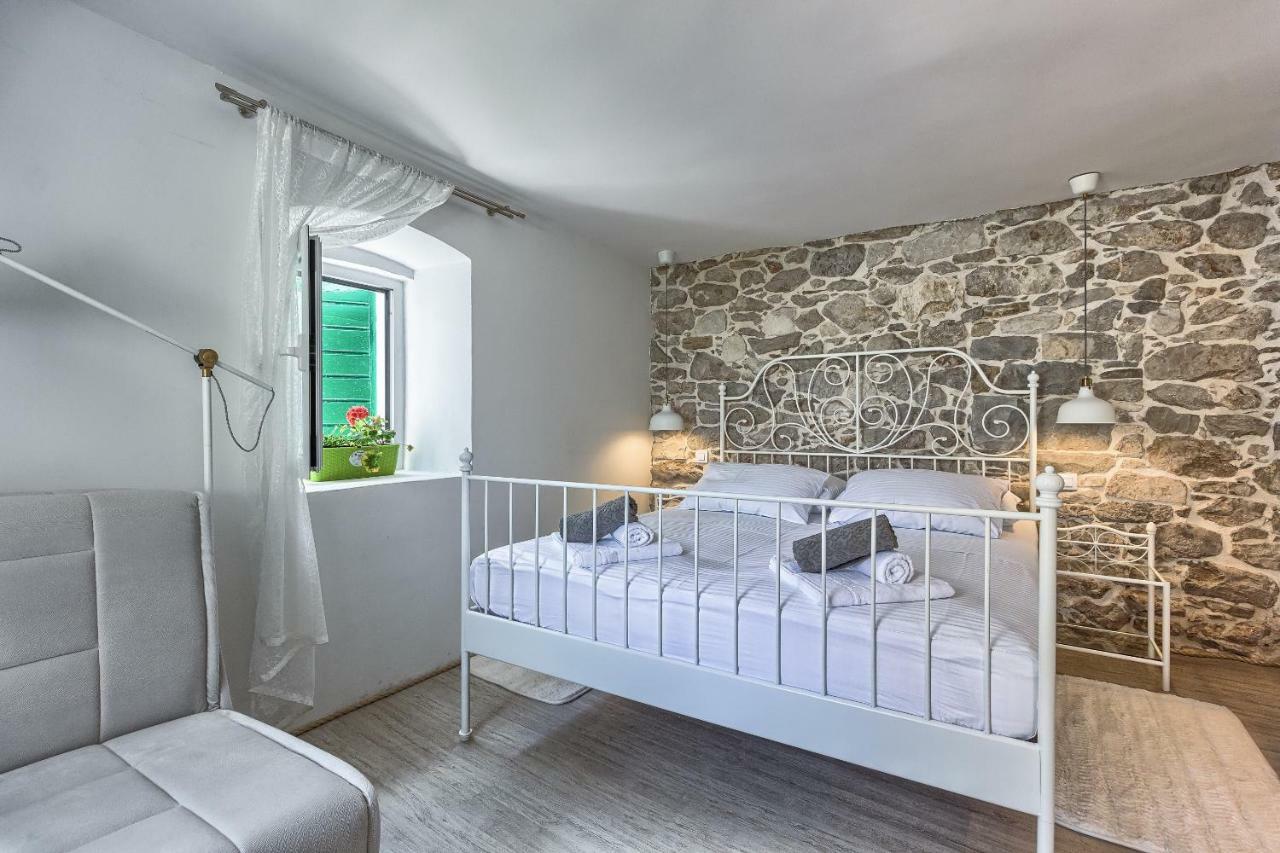 Lovely New Studio In The City Center 4**** Split