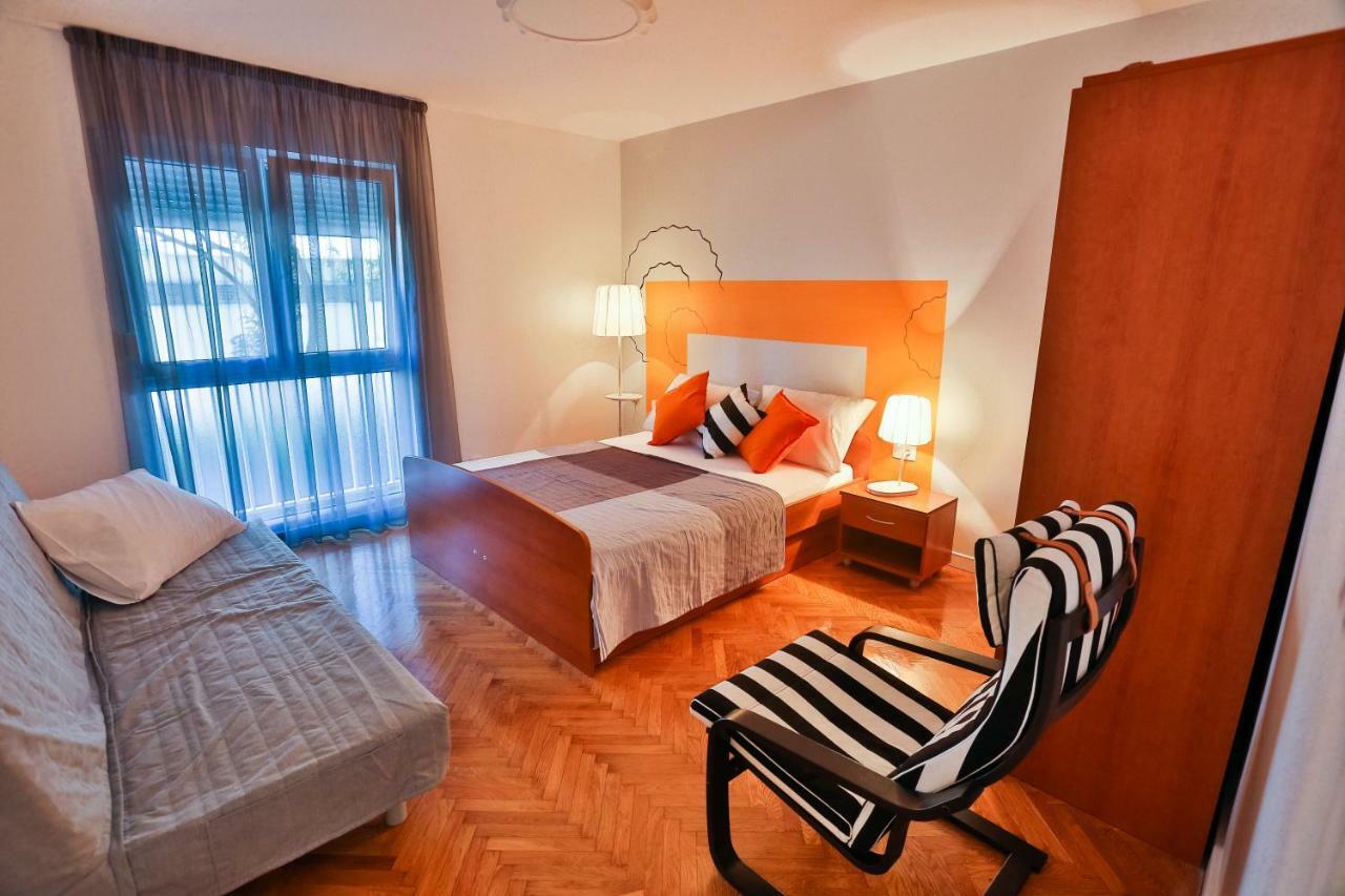 Viktorija Apartment