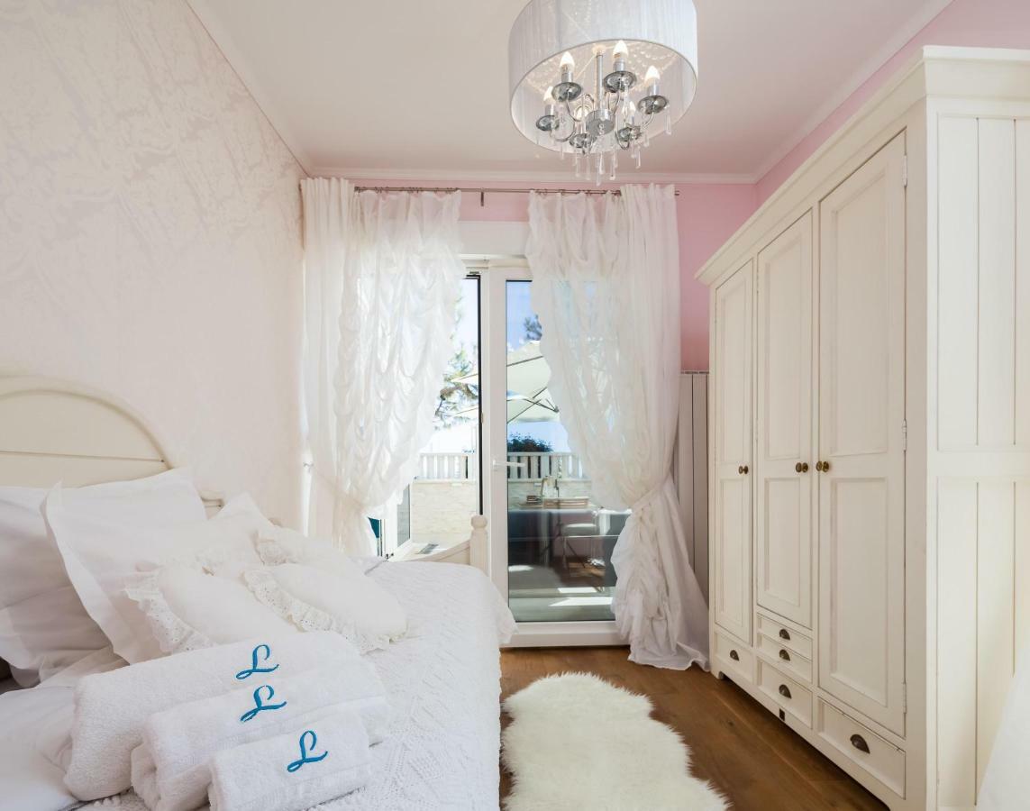 Luxury Loreta *