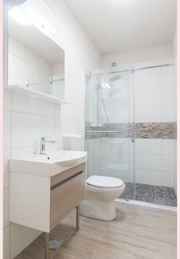 Alena Luxury With Jacuzzi * Split