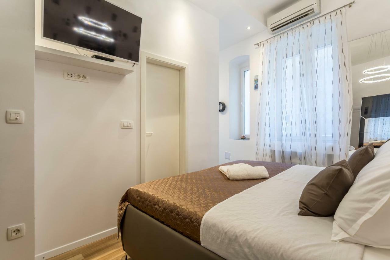 Welcome Luxury Center Apartment *