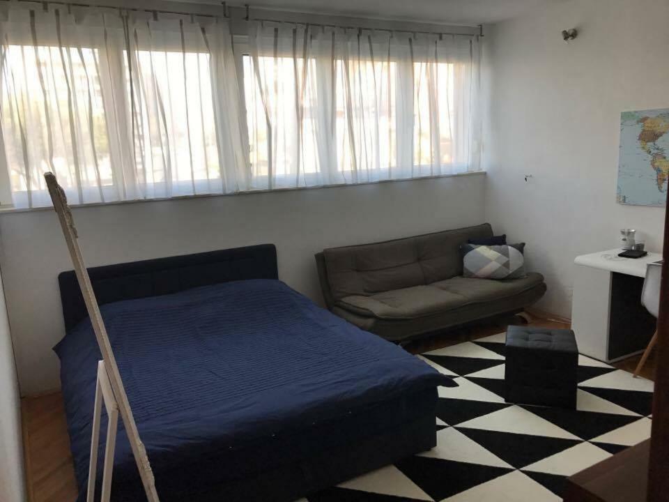 Apartment G