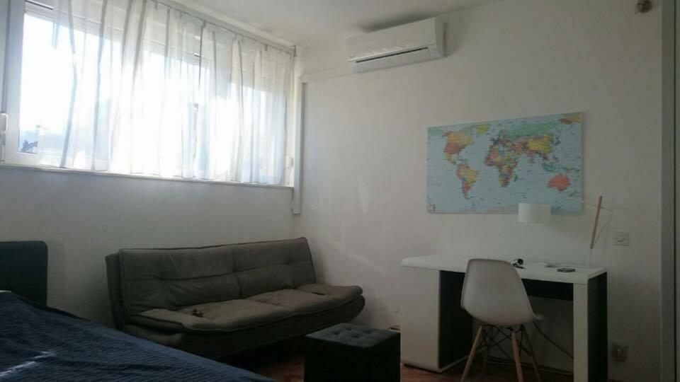 Apartment G