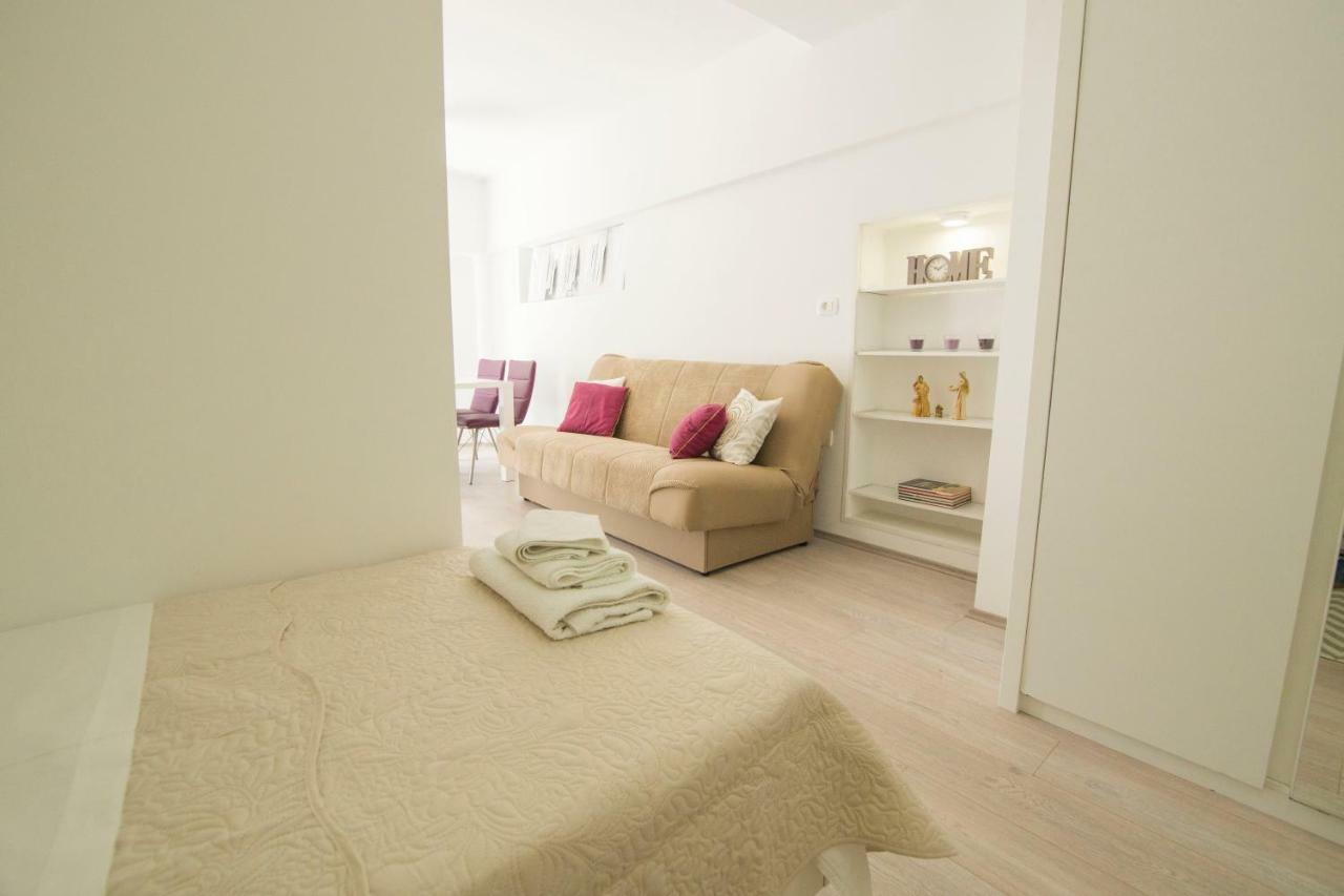 Neyra 2 Apartment