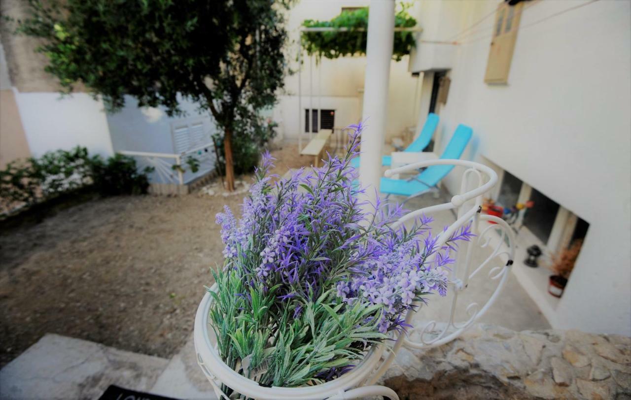 Apartman Bella * Split