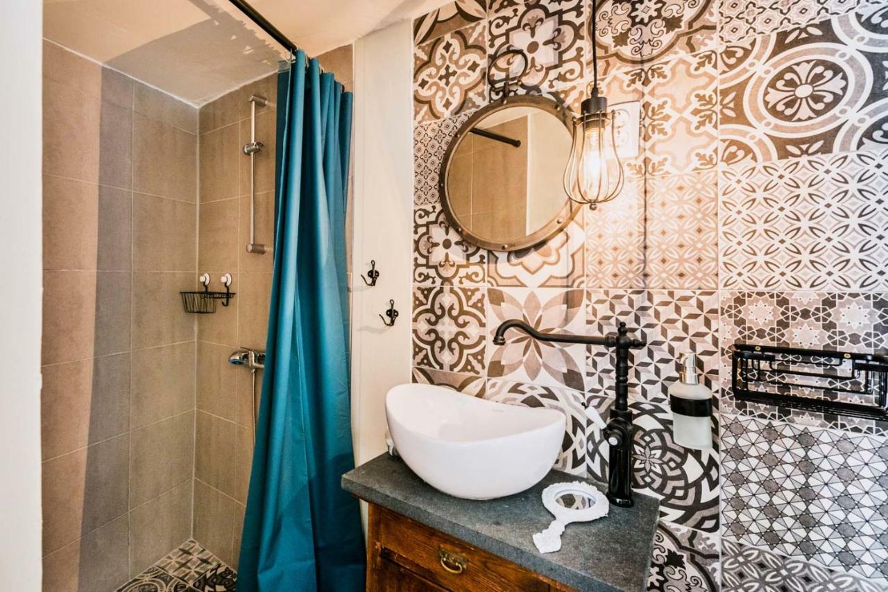 Apartment Livo Disno 12 *