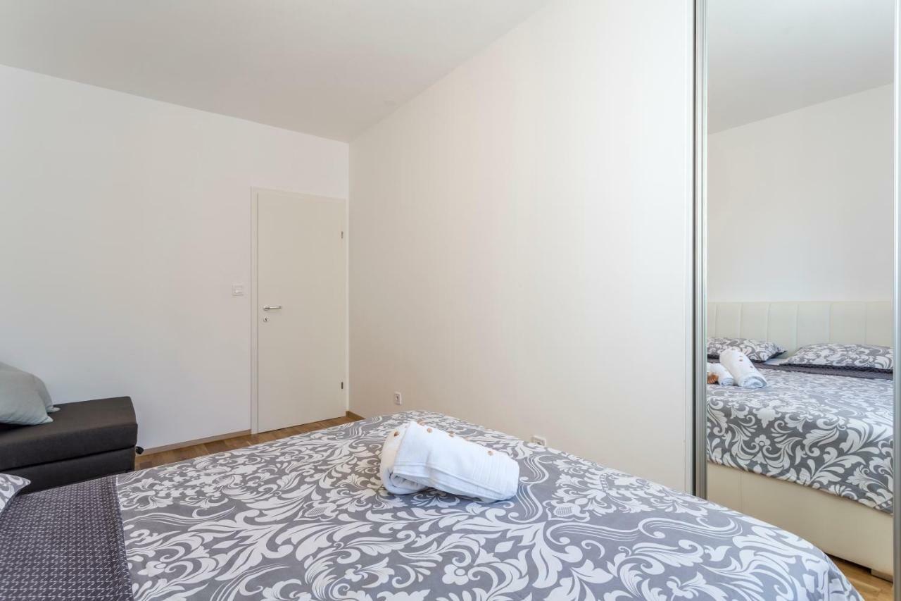 Apartment Luka Split