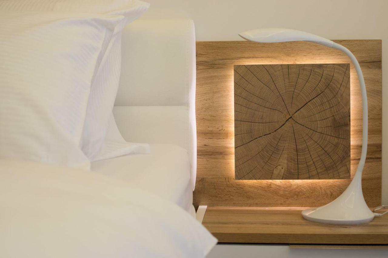 Guest house And Comfort Zone Split