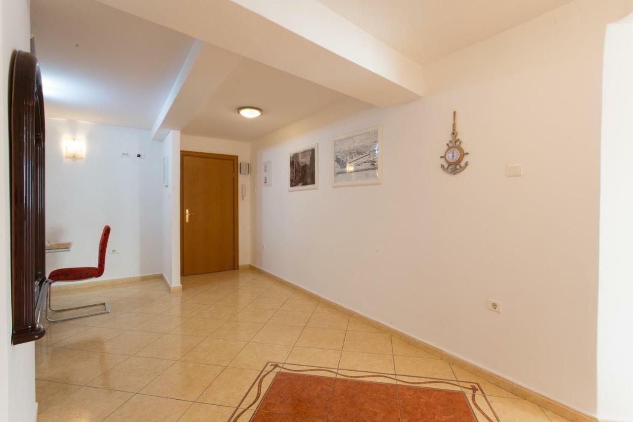 Spacious In City Center Appartement Split