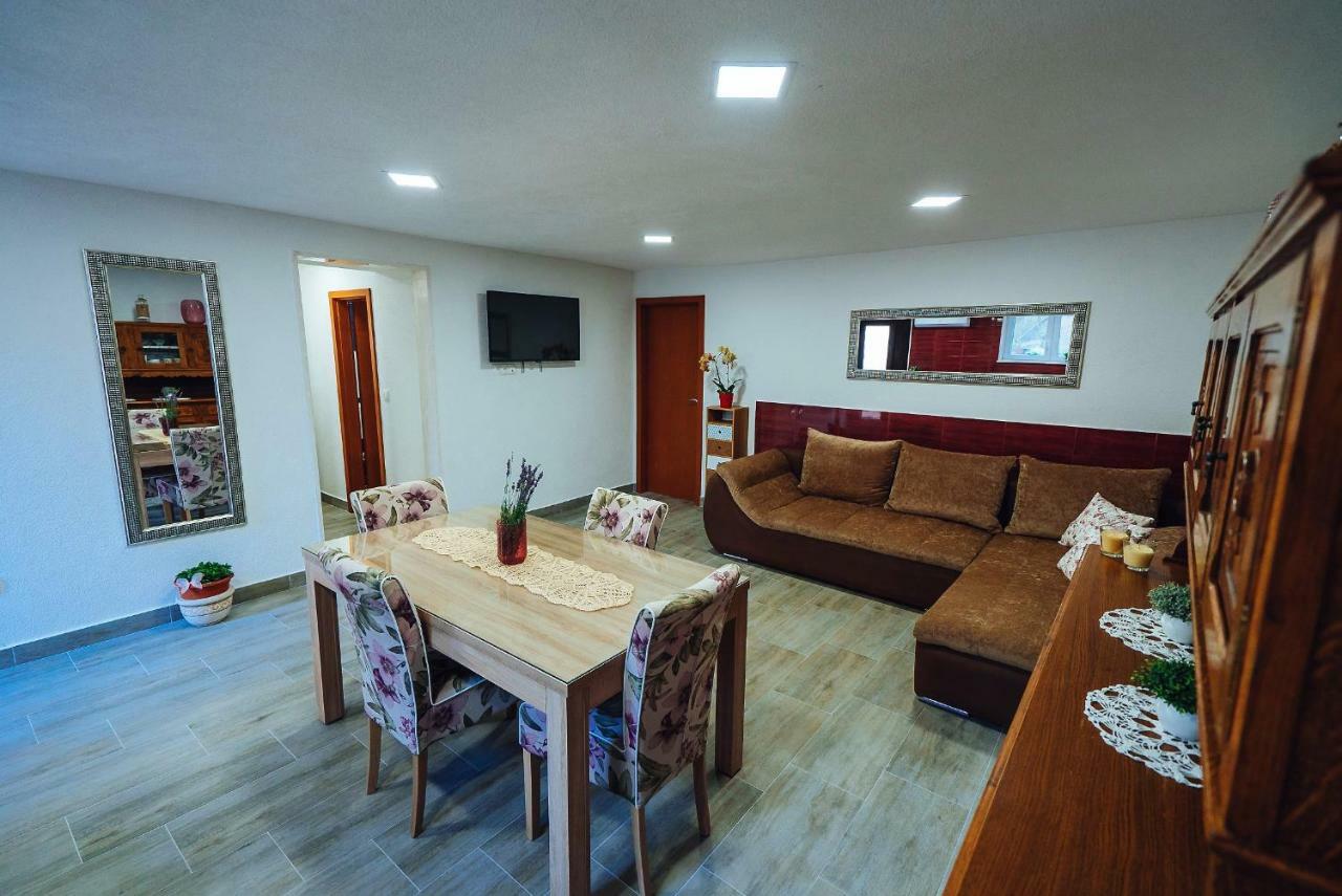 Apartman Kristina * Split