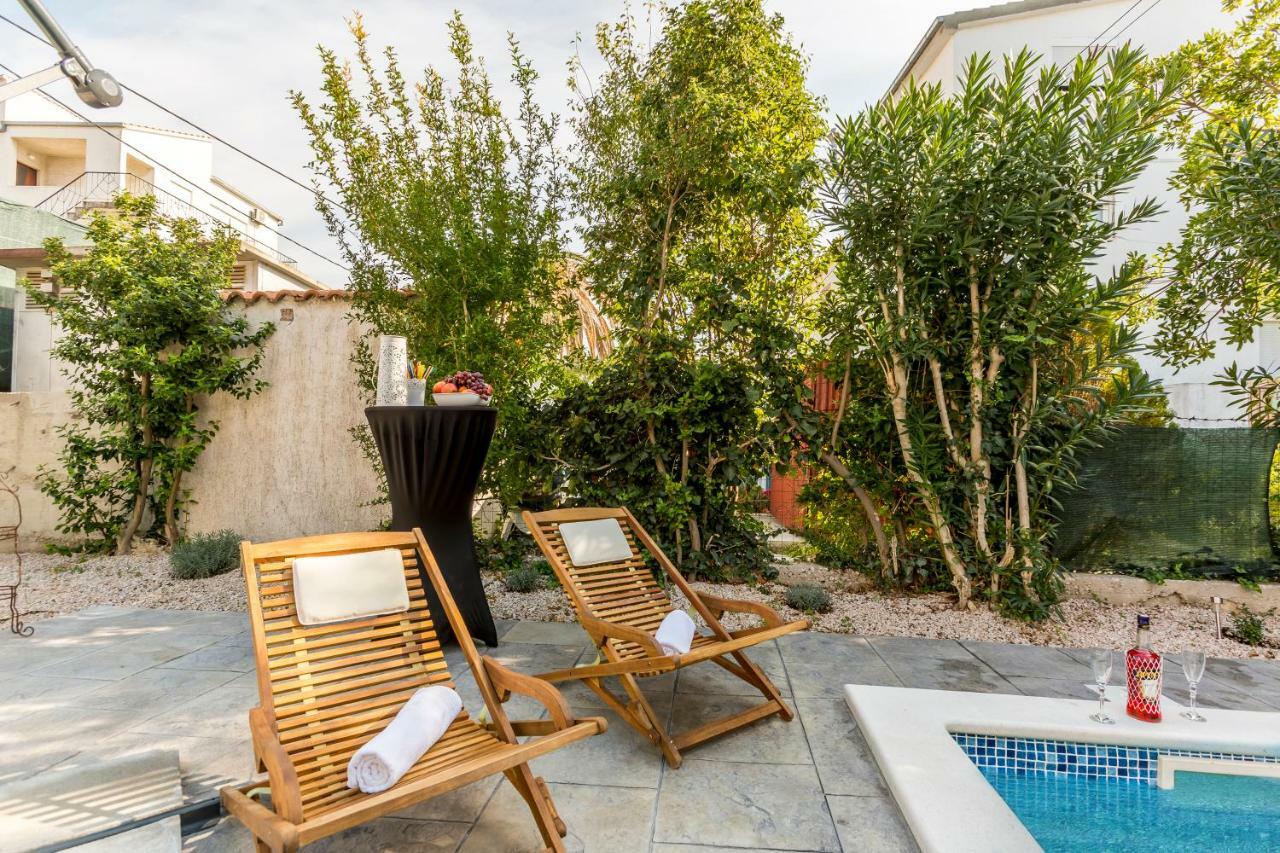Apartment Dalmatian 230m2 With Pool And Garden Near The Old Town For Families *