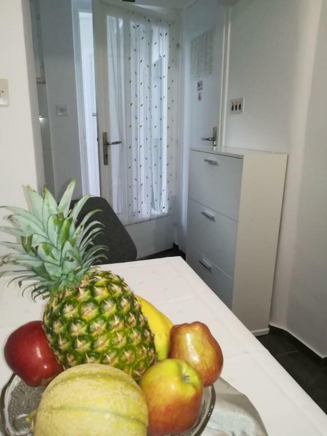 Maroza Apartment
