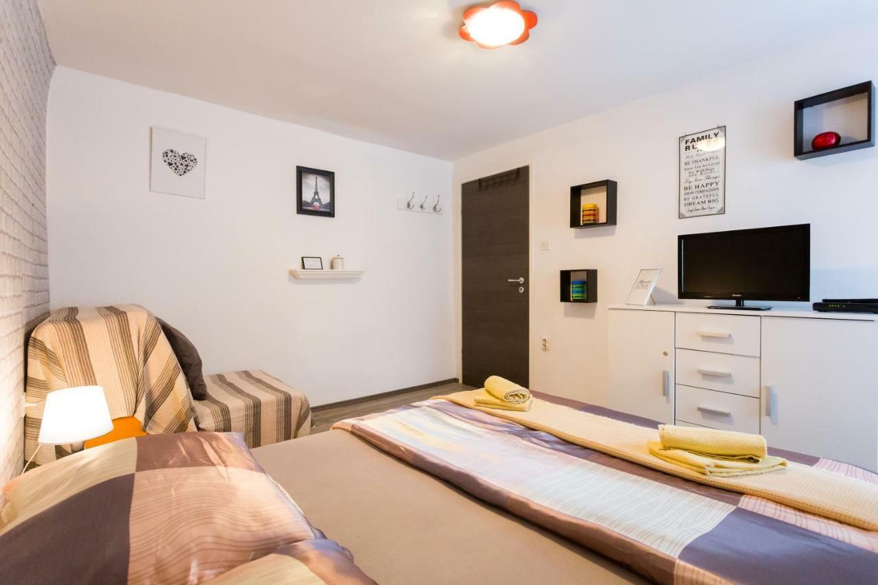 Antonio Apartment