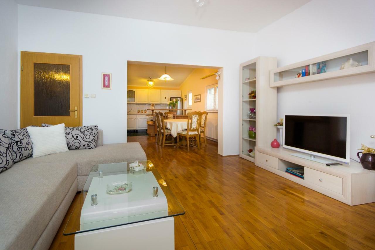 Apartman Marija Apartamento