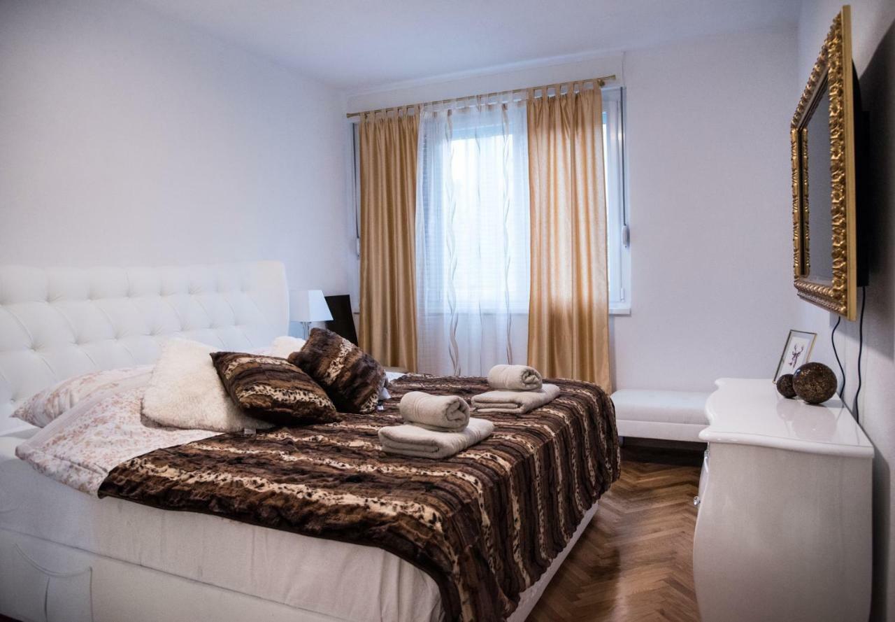 Deni Luxury Apartman *
