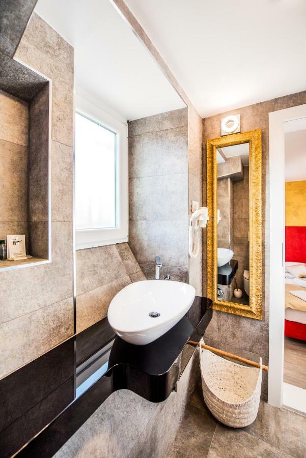 And Viktoria Guest house Split