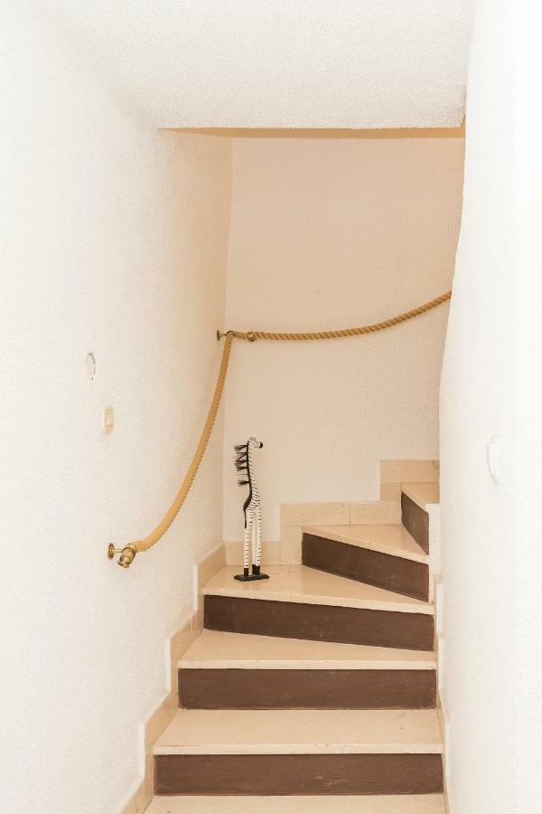 Apartment Priska1700 Split