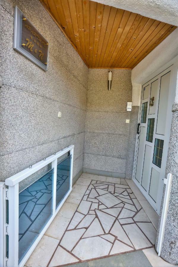 Luxury M&n In - Free Parking Apartment Split