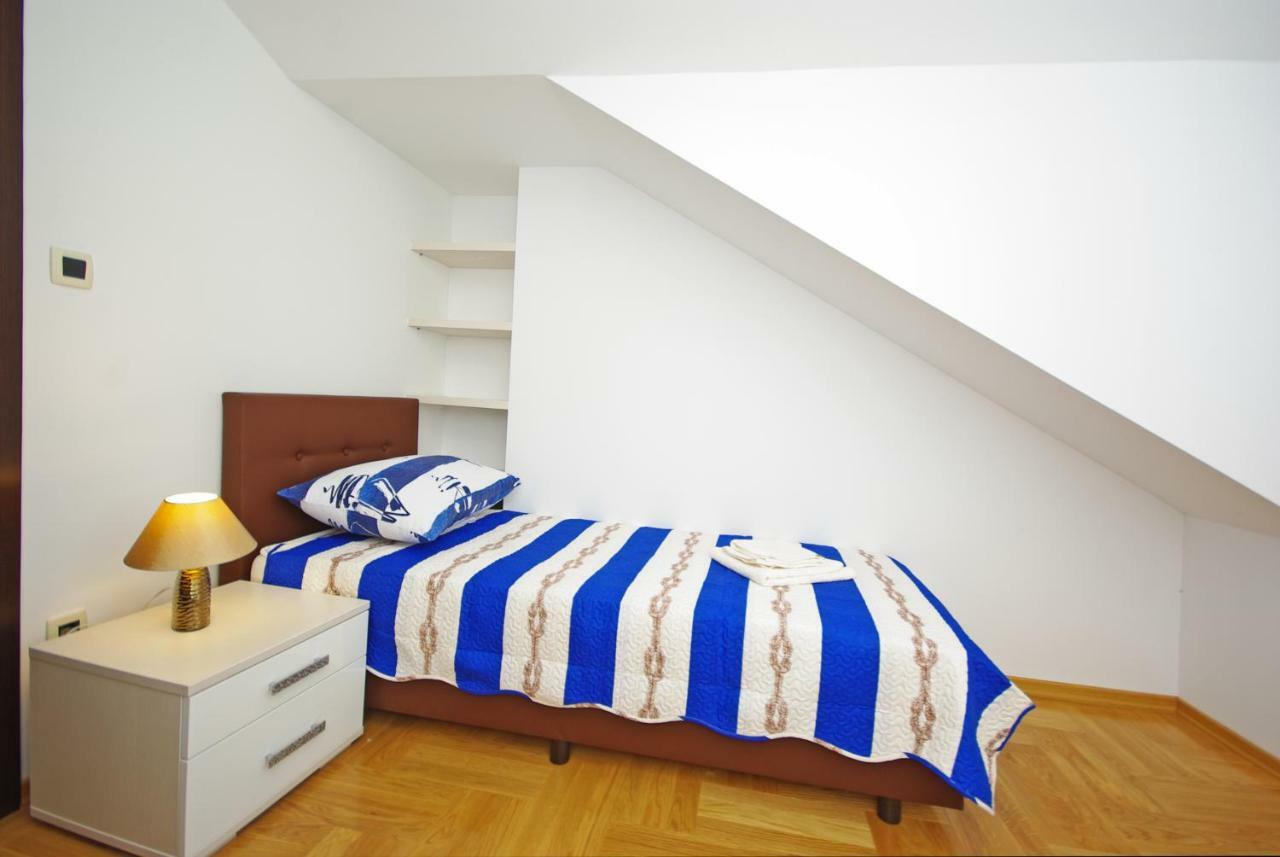 Apartman Jasika *