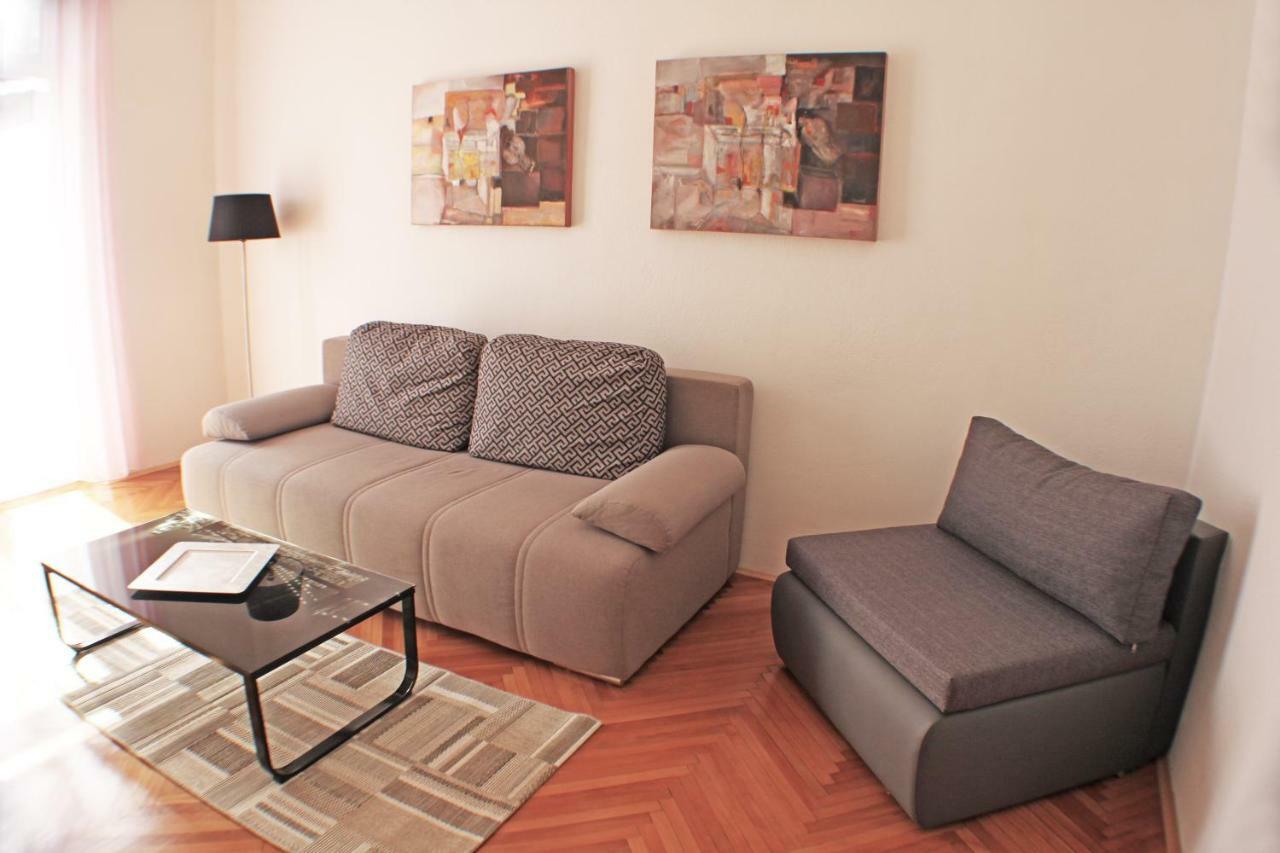 Orchidea In The Centre Apartment