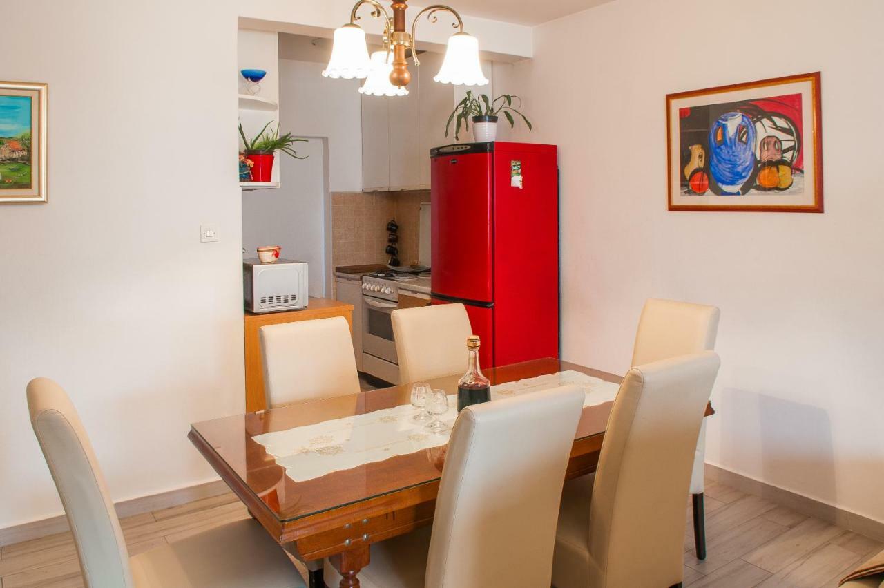 Mira Apartman *