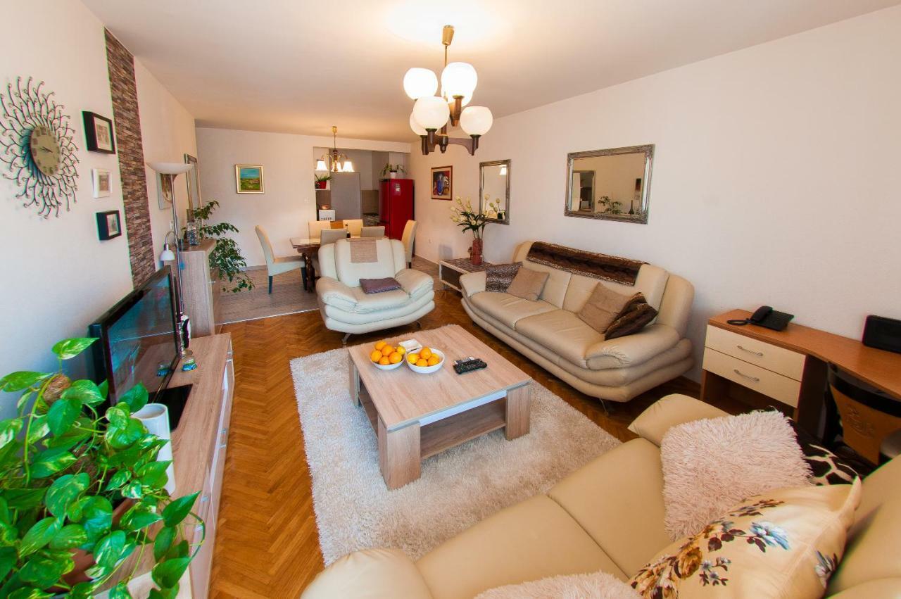 Mira Apartman