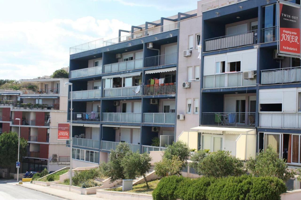 Delfin Apartman *