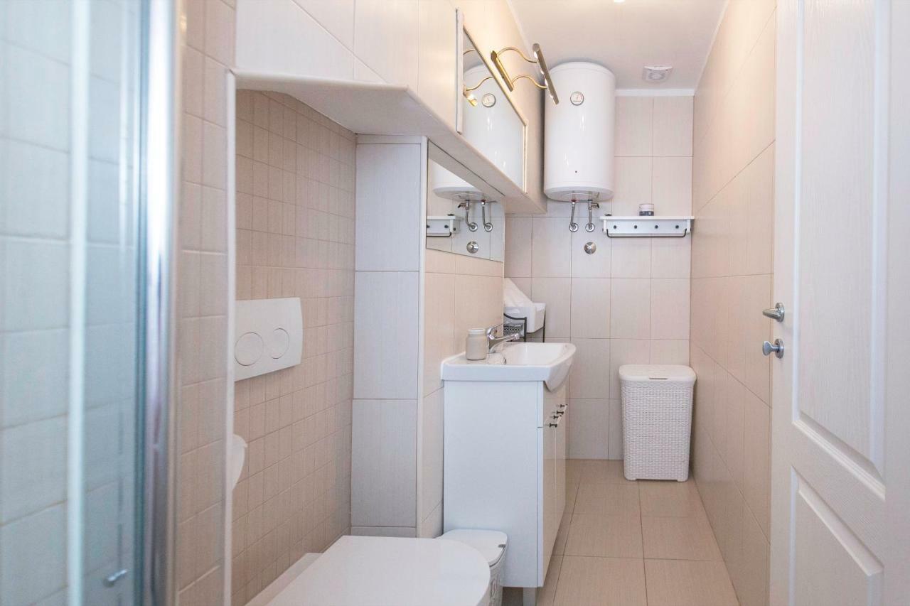 Miraflores Apartman *